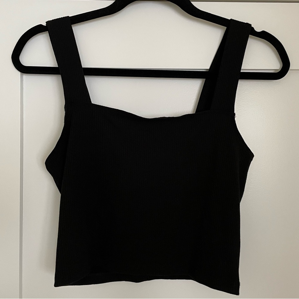 American Eagle Black Ribbed Cropped Tank Top - Size M